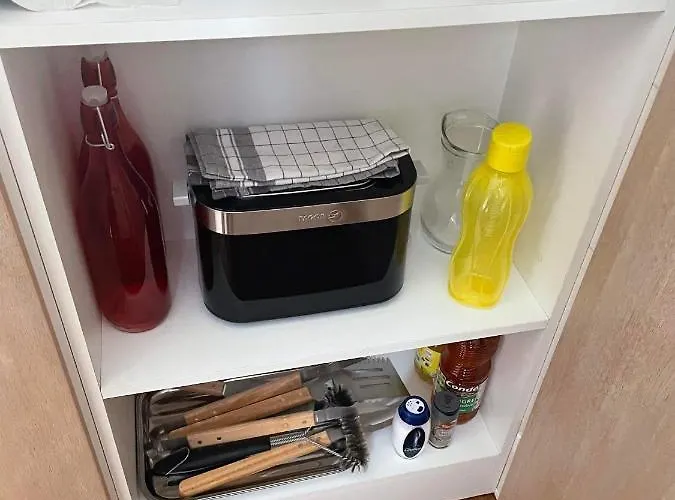 Κάμπινγκ Mobil-home 4/6 Personnes , Terrasse Couverte ,piscine Chauffee .